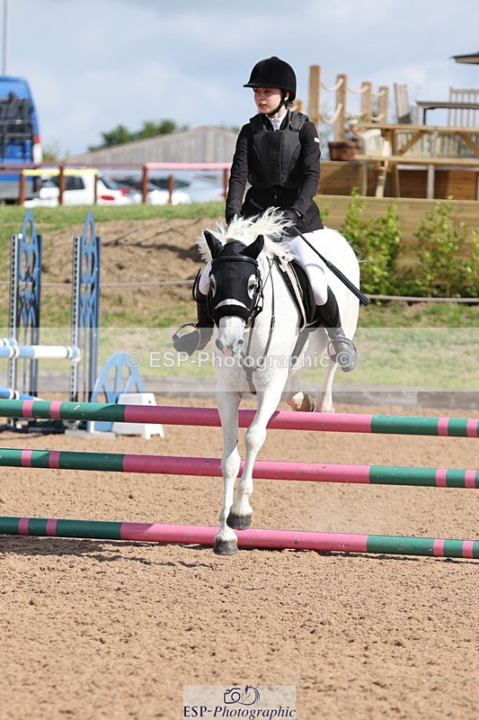 240714A-095304-01617 - Cls 3 A&B Pony BN & 80cm Open