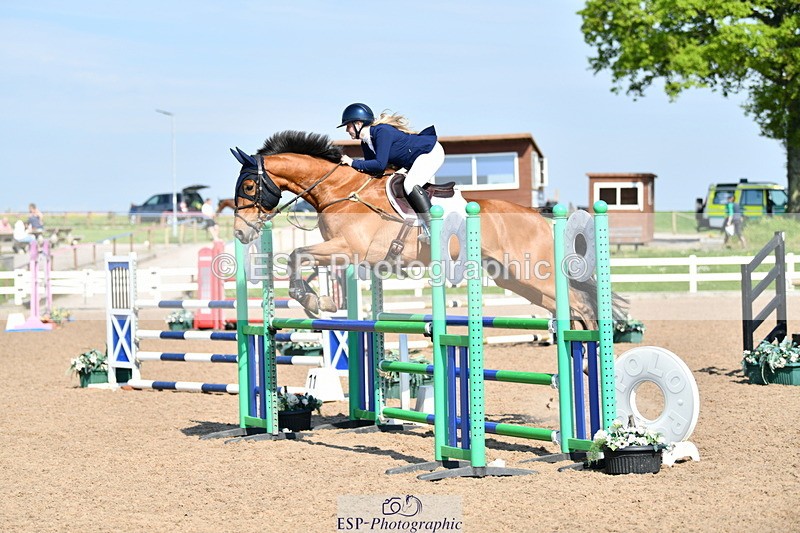 240512A-162824-19800 - Cls 44 1.05m National Am Quali