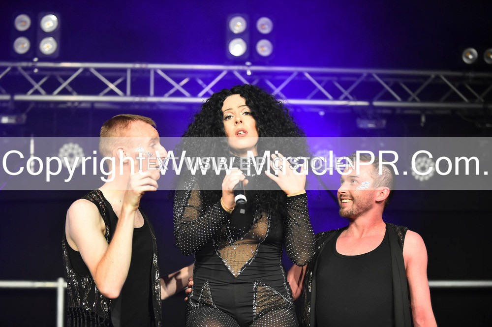 SH4_6898 - The Cher Experience