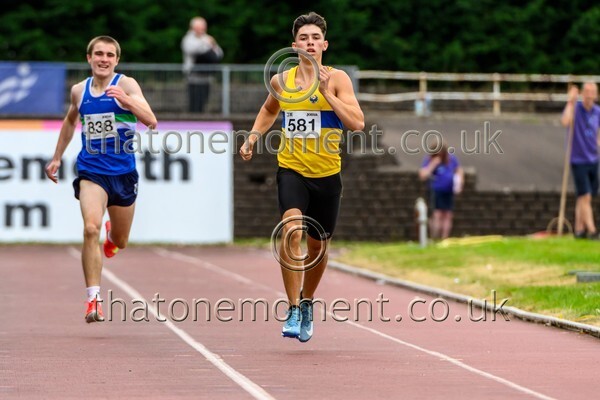 Sen25SAT-925238 - Track Male Set Two