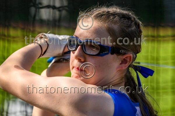 East25Sun-928969 - Field Female