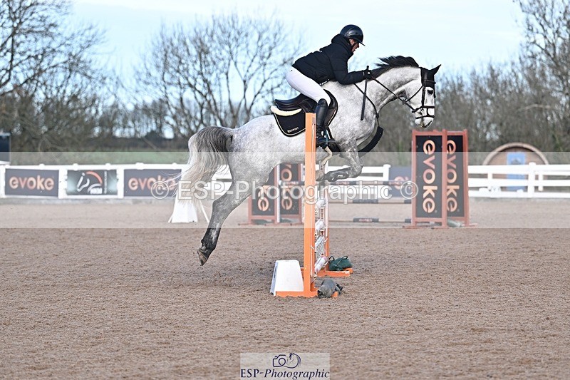 251126-100617-00106 - Cls 0 + 1, Clear Round, British Novice and 90cm