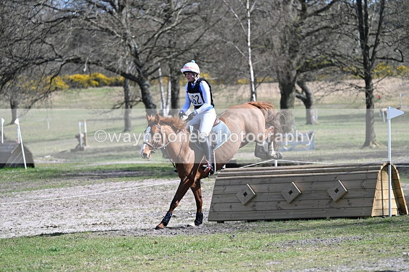 WJ7_1369 - XC Time 13:35 to 13:40