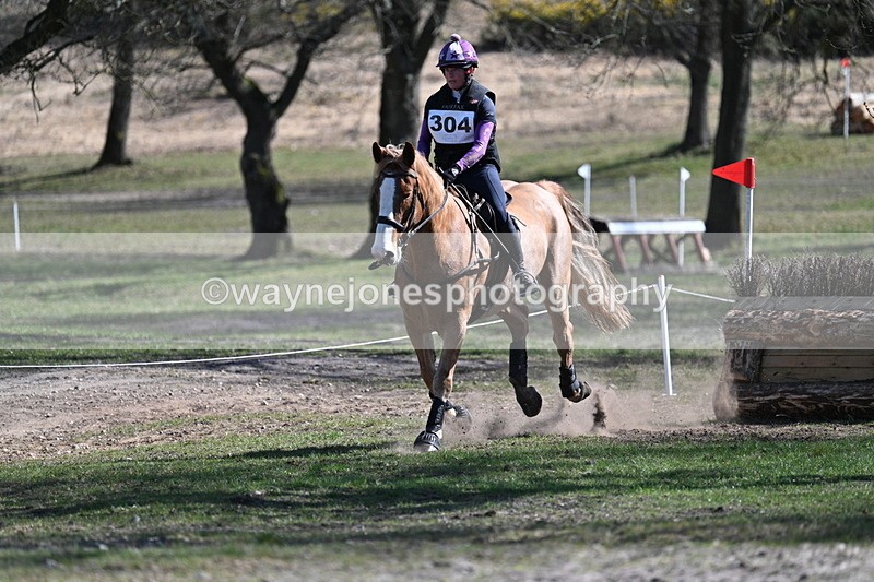 WJ7_0869 - XC Time 13:13 to 13:21