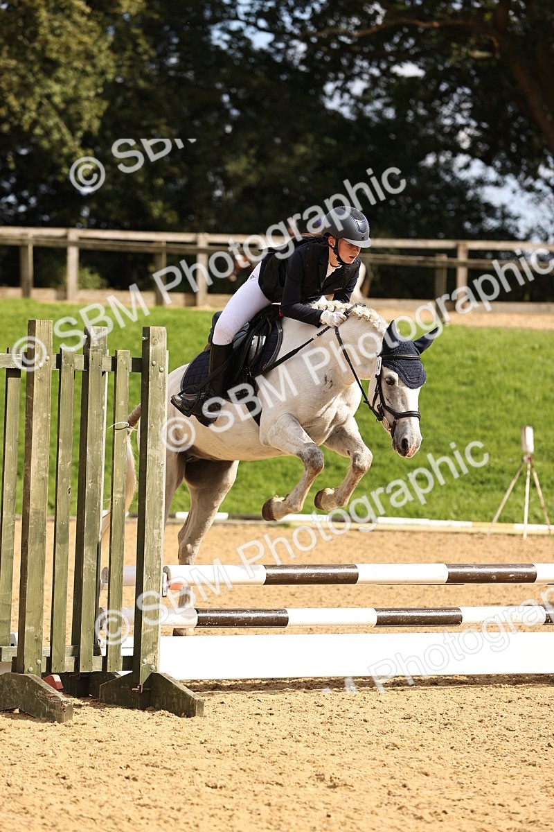 SBM_47779 - J9 - Junior Pony 70cm Championship