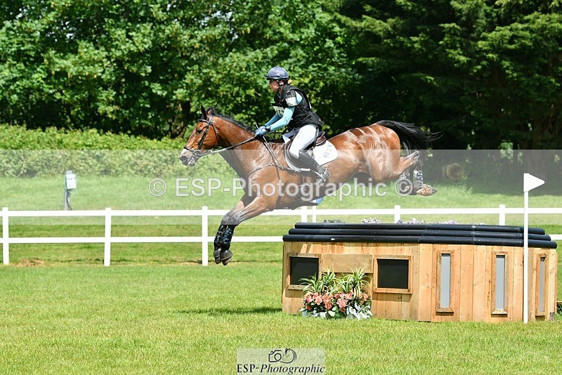 230528-134340-17272 - 462-WOODLANDS_BE_DARING-Sasha_Hargreaves-XC