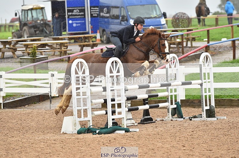 231028A-133624-01717 - Cls 4 Newcomers & 1m Open