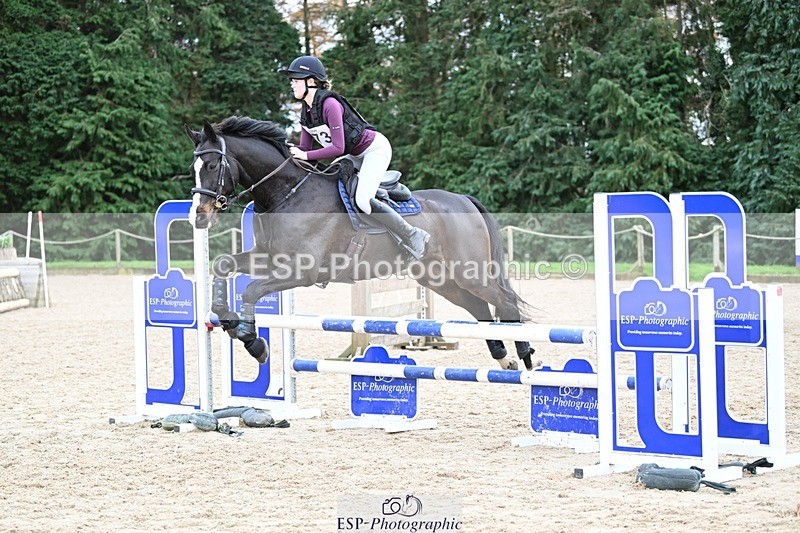 241117-132853-04180 - Cls 3 90-95cm 13.00 to 14.00