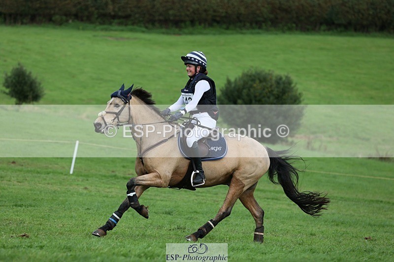 231021-135230-17185 - 442-BICTON.INCREDIBLY.DUN-millie.jo.challinor-SC+XC