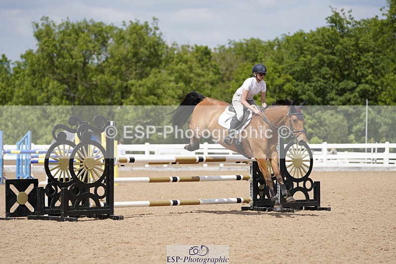 230528A-135516-07570 - Cls 34 1.05m Amateur Quali