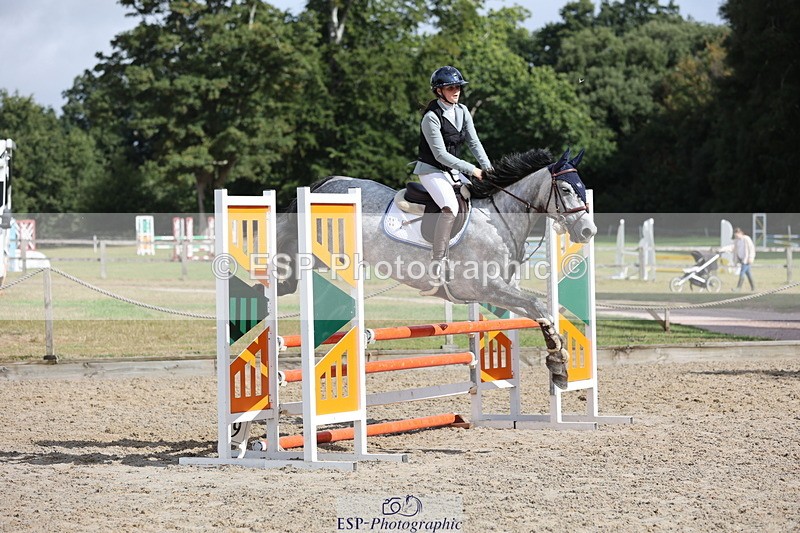 250829A-103301-01151 - Cls 7 British Novice and 90cm