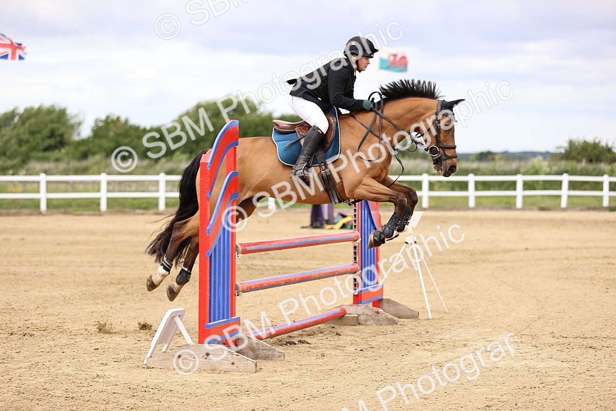 SBM_007955 - Class 3 - 90cm showjumping