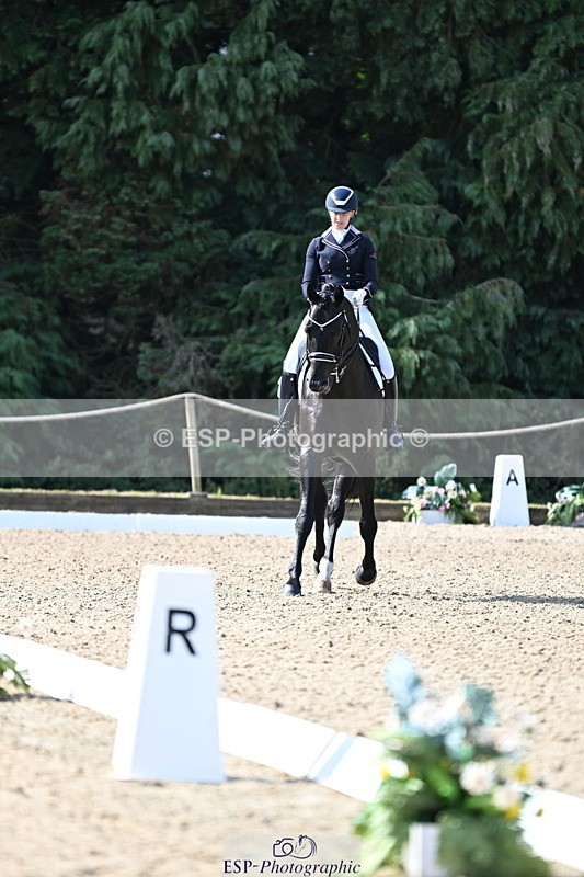 250810A-100957-05039 - 132-Rebecca.CowderoyNights.Dream