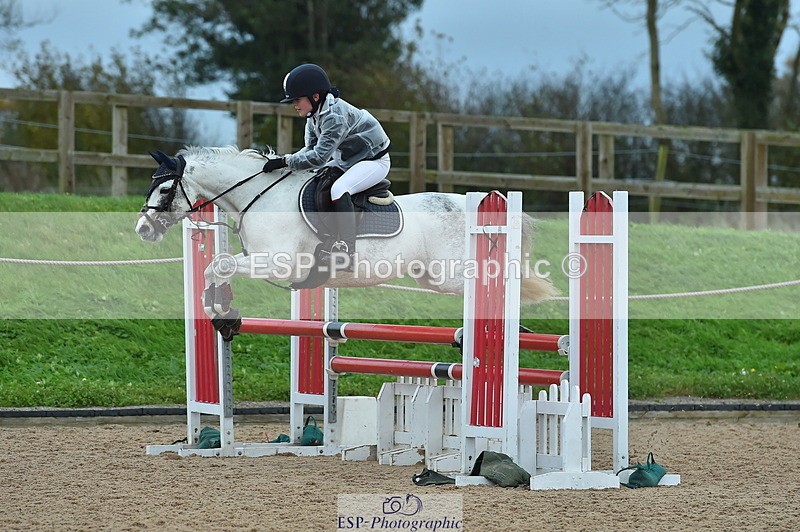 231119A-132910-05983 - Sun Cls 26 Springboard 128cm & 138cm