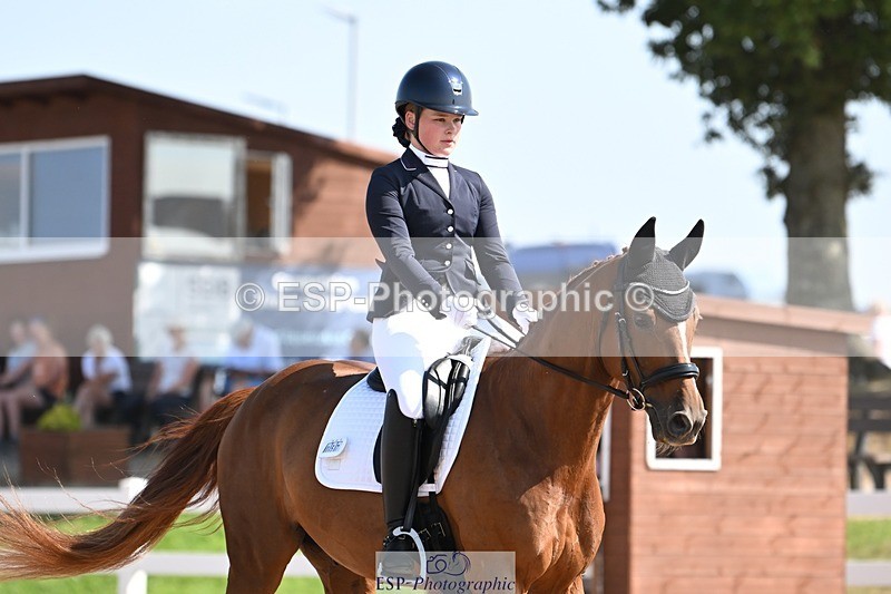 250816-111748-03576 - 057-Evie.MacleanForever.Denver