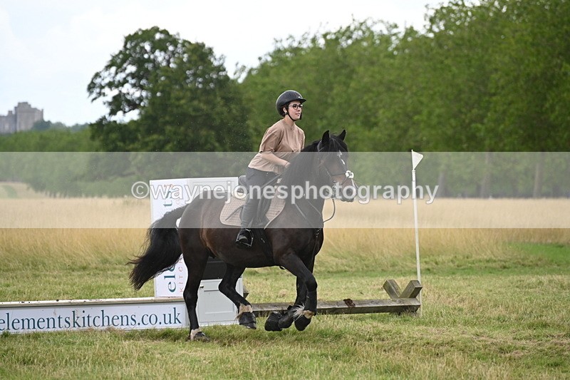 WJ6_4918 - Time at Jump 13:04 to 13:34