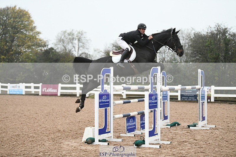 241103A-150446-08690 - SUN Cls 23 National 1.30 and 1.40m