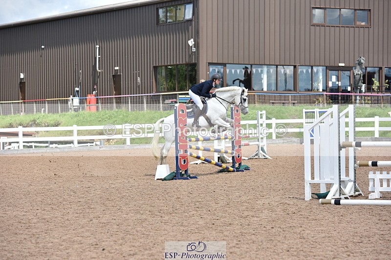 230806A-135254-02252 - Cls 21 Pony Newcomers & 1m Open