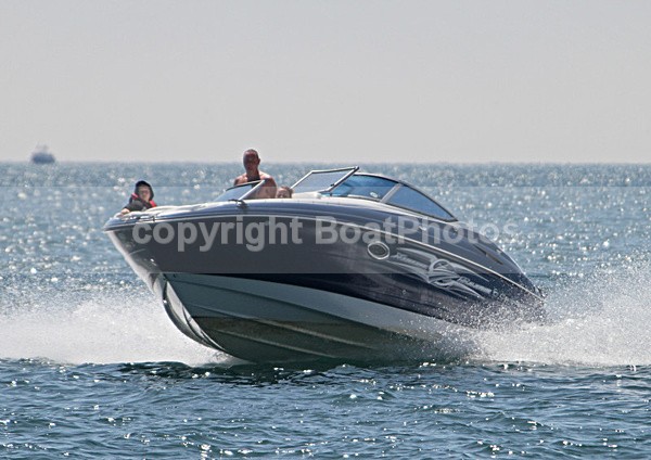 100626 CROWNLINE XTREME RAZOR IMG_8014 - Motorboats - Open