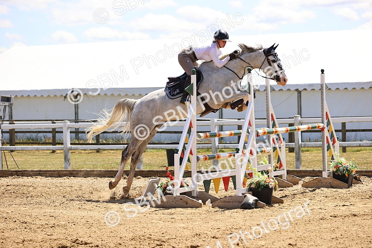 SBM_014581 - Class 15 - Senior Newcomers - 1.10m Open