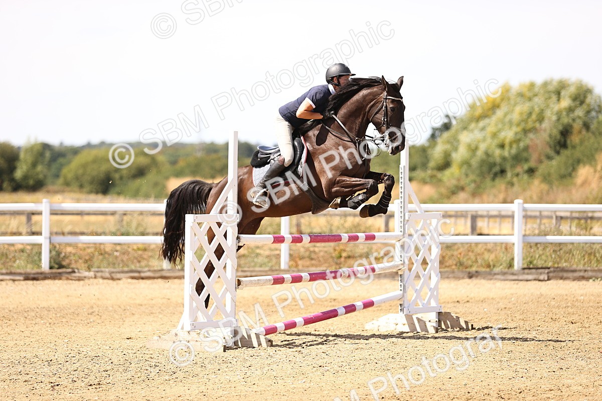 SBM_000943 - Class 4 - Senior Discovery - 1.00m Open