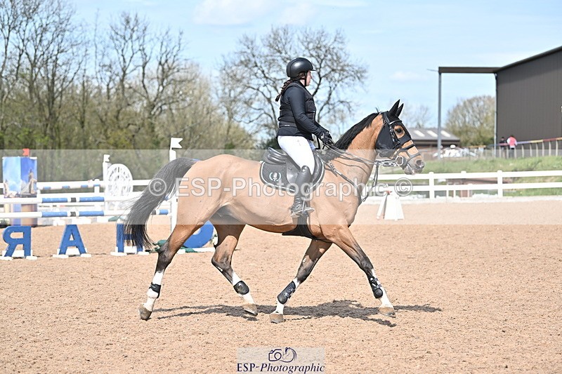 240418A-140121-03683 - Cls 13, 1 Star Bronze Tour 1.10m