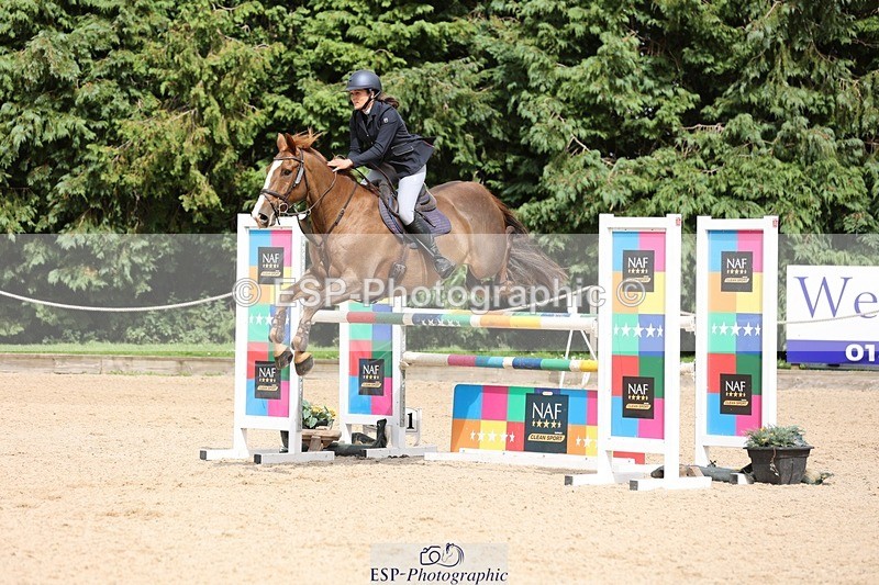 240711-155400-29169 - Cls 124 Foxhunter