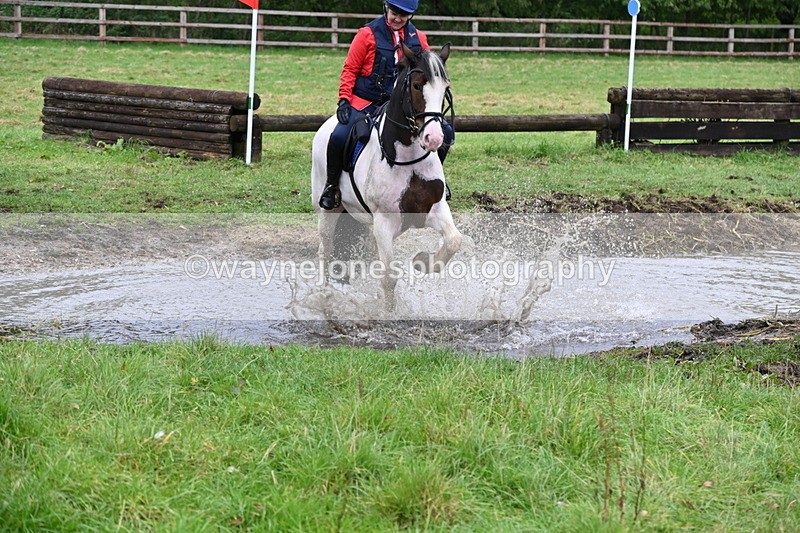 WJ6_6336 - Time at Photographer 12:41 to 13:05