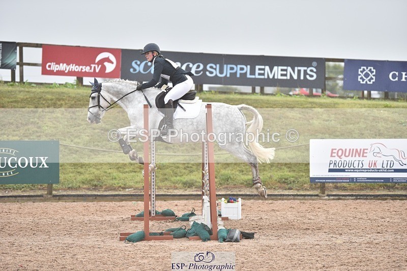 250830-103634-00254 - A-009-Caitlin.Wright