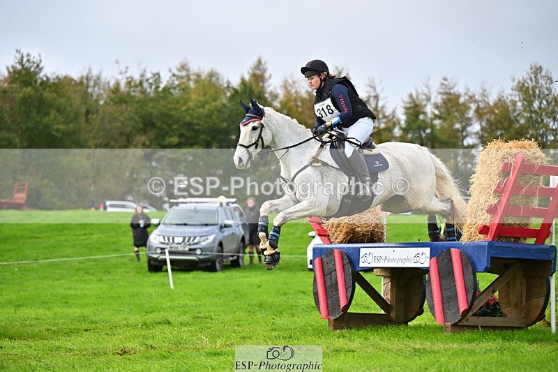 251025A-093748-16290 - D-318-Caroline.Allan