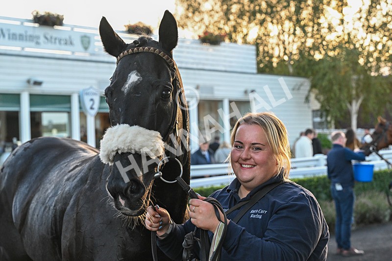 300926-Race 8-Jojo Rabbit-7328 - Race 8 5.55pm Racing Again 17th October Amateur Jockeys' Handicap