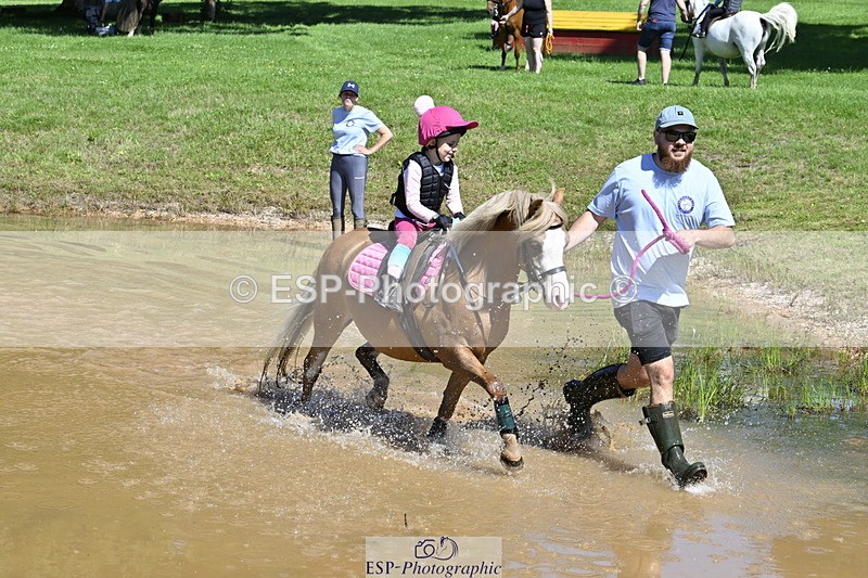 240728B-111442-01247 - Gemma's Group XC