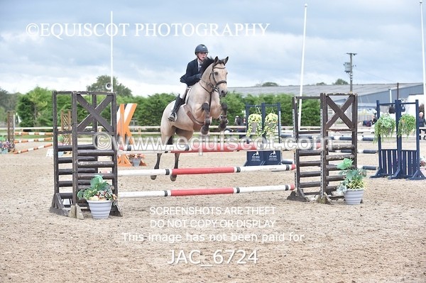 JAC_6724 - CLASS 17 SUN Pony Newcomers/ 1m Open