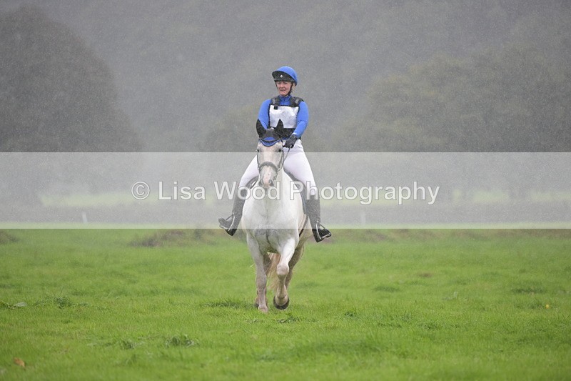 RAY_9336 - Class 1: 65cm: Ski Jump