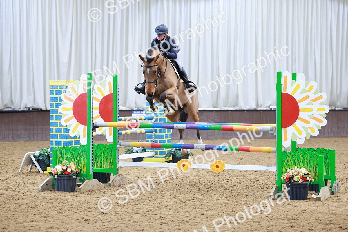 SBM_003867 - Class 11 - Senior Newcomers/ 1.10m Open