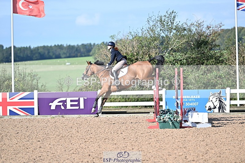 241004A-104303-01315 - Fri 07 Snr Brit Nov & 90cm Open
