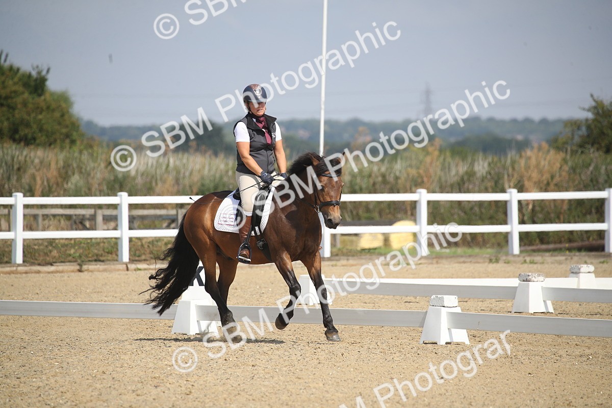 SBM_006028 - Novice 5 - 8.30.10.39