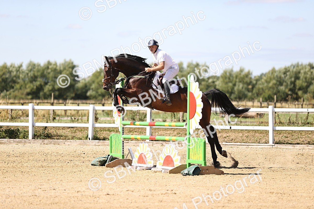SBM_008048 - Class 10 - Senior 1.05m Open