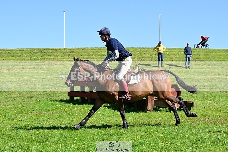 260419-110413-10131 - O-711-William.Fox-Pitt