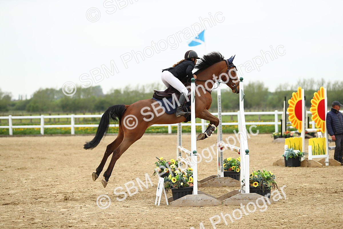 SBM_000313 - Class 2 - Senior British Novice 90cm