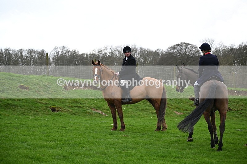 WJ6_9386 - Line Three