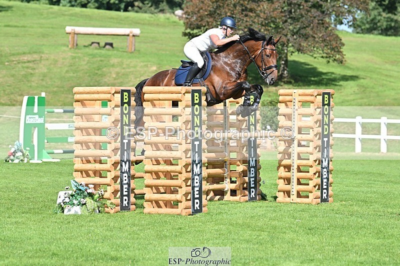 230909-112446-05174 - Cls 11 Snr Foxhunter & 1.20m Open