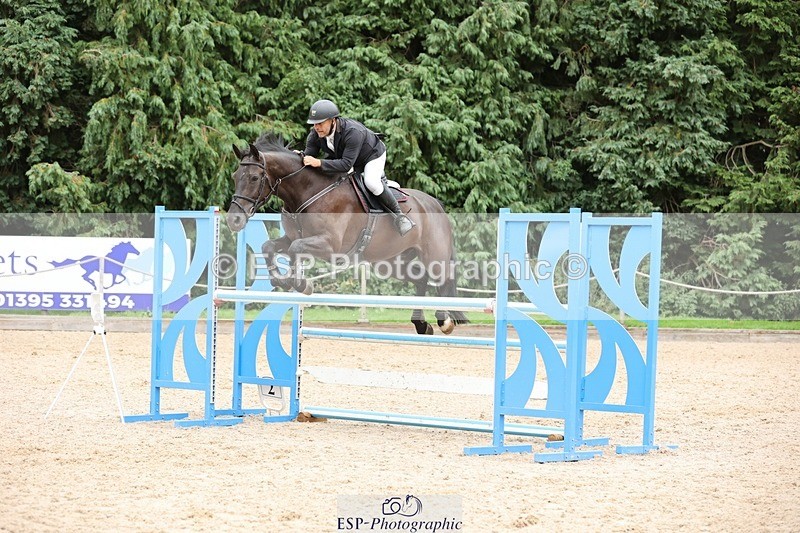 240817-161152-02914 - 06A Snr Fox 1.20m open