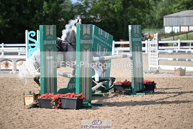 260627-173357-05783 - Cls 27 Foxhunter and 1.10m