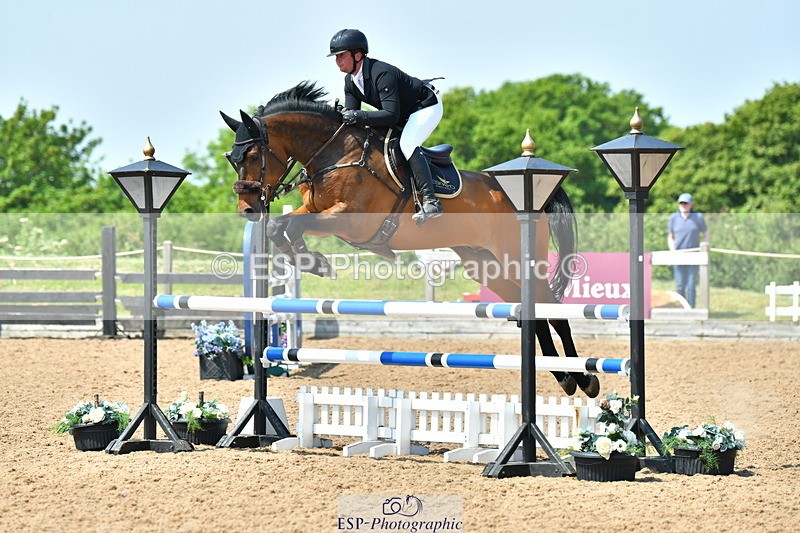 230609A-115409-00727 - Cls 2 Newcomers