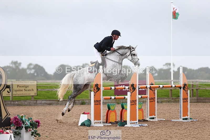 230812A-121155-08719 - Cls 32 Foxhunter