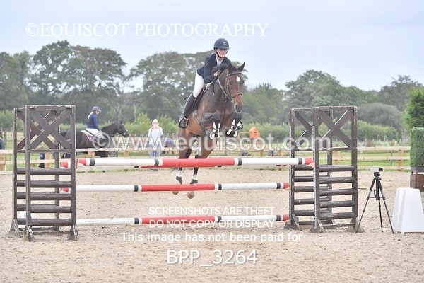 BPP_3264 - CLASS 5 Senior Newcomers/ 1.10m Open