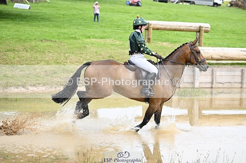 240803-143718-08255 - 223-Charlotte_Walters-HOLNEST_FEARGHAL