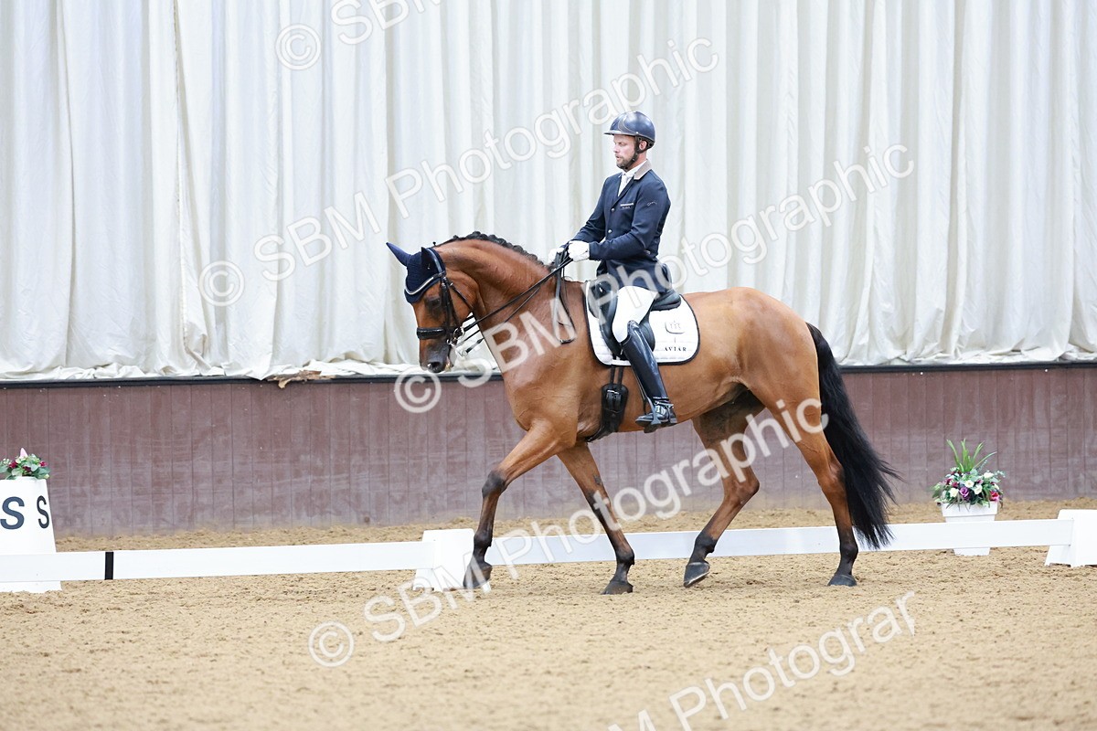 SBM_006236 - Class 3 - Medium 6 - 16.16-17.28