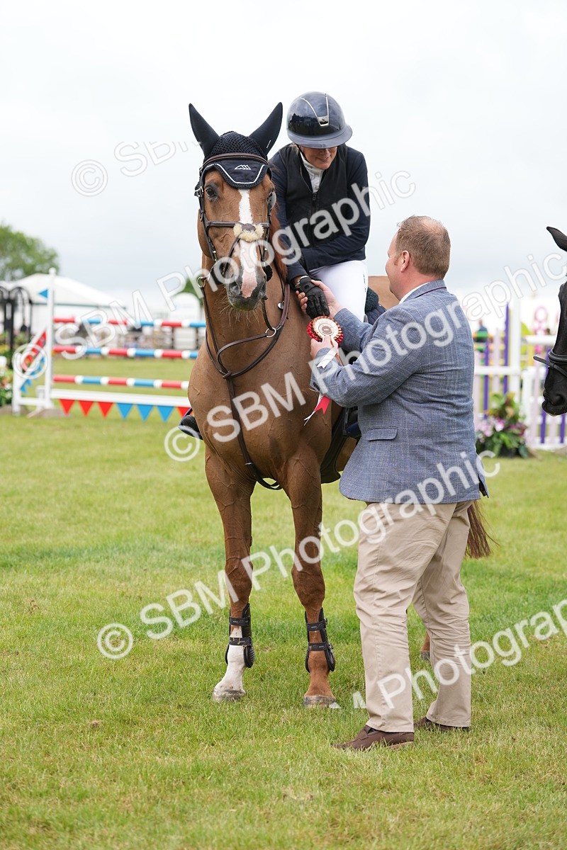 SBM_05331 - Class 201 - British Horse Feeds Speedi Beet Horse of the Year Show Grade  C